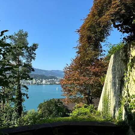 2bdr With View - Free Parking